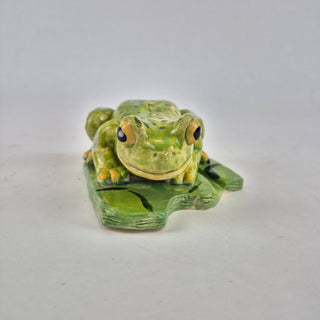 Animal Sculpture - Spotted Green Frog on Lilypad