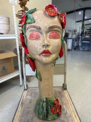 Jardiniere Face Planter Red Flower