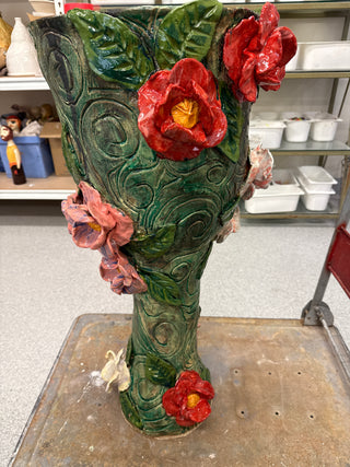 Jardiniere Planter stand - Magnolia Flowers