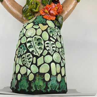 Garden Dweller Large - Frog Lady