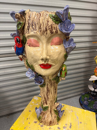 Jardiniere Face  Planter