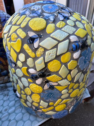 Garden Seat - Blue Banded Bees