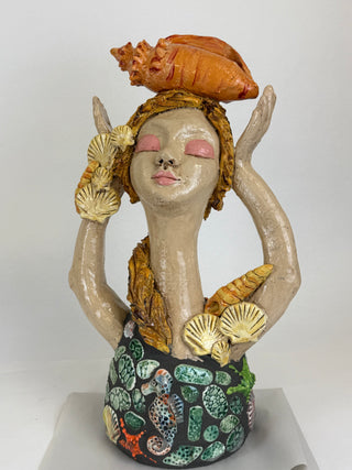 Small Garden Dweller- Shelly