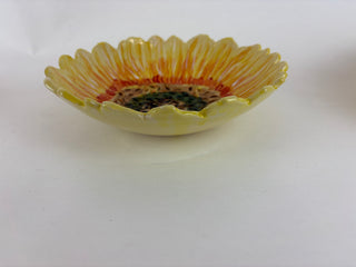 Carved bowl Medium - Sunflower 2