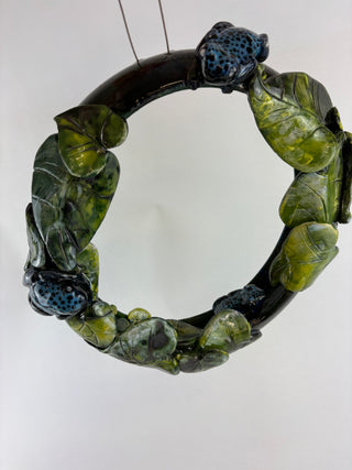 Sculpture - Hanging Ring Dart Frogs