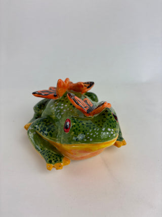 Animal Sculpture - Butterfly Frog