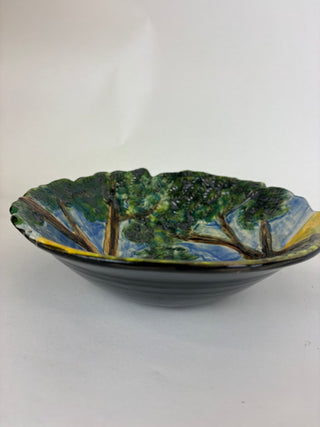 Carved bowl Medium - Home in the Trees