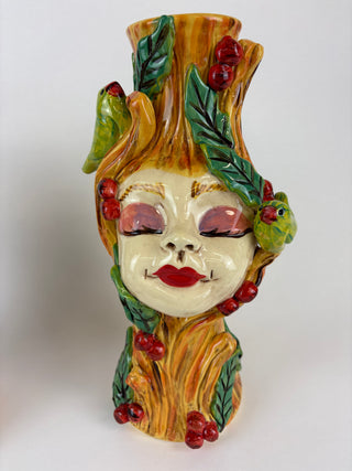 Head vase - Mistle Toe