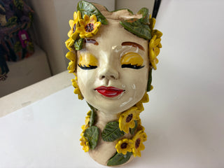 Head Planter - Daphne