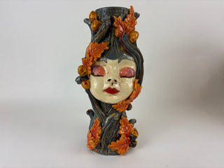 Head vase - Maple Acorn