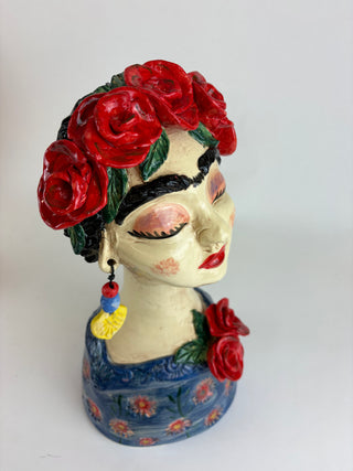 Bust - Rosie Frida