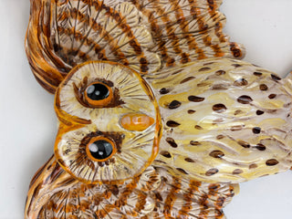 Animal Sculpture - Wall Barnowl in flight
