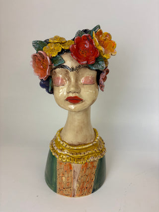 Bust - Frida Green