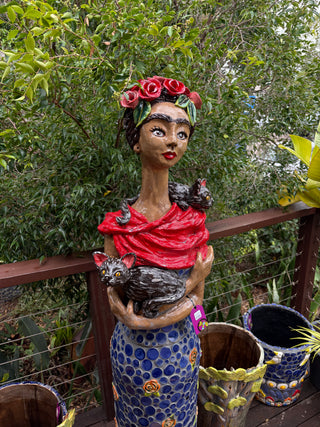 Double Decker - Frida with Kitties