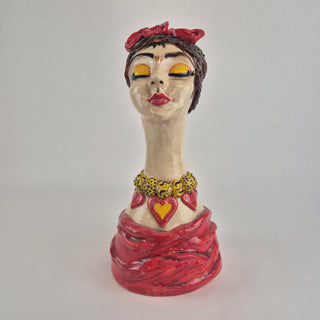 Bust - Frida Hearts