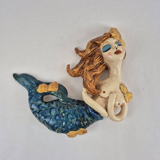 Wall Girl - Mermaid Pearl