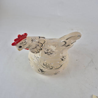 Sculpture - Chicken Large White Suzi