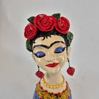 Bust - Frida Three Roses