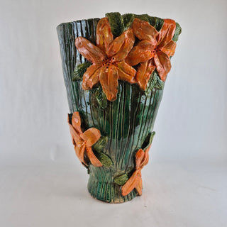 Lily Planter